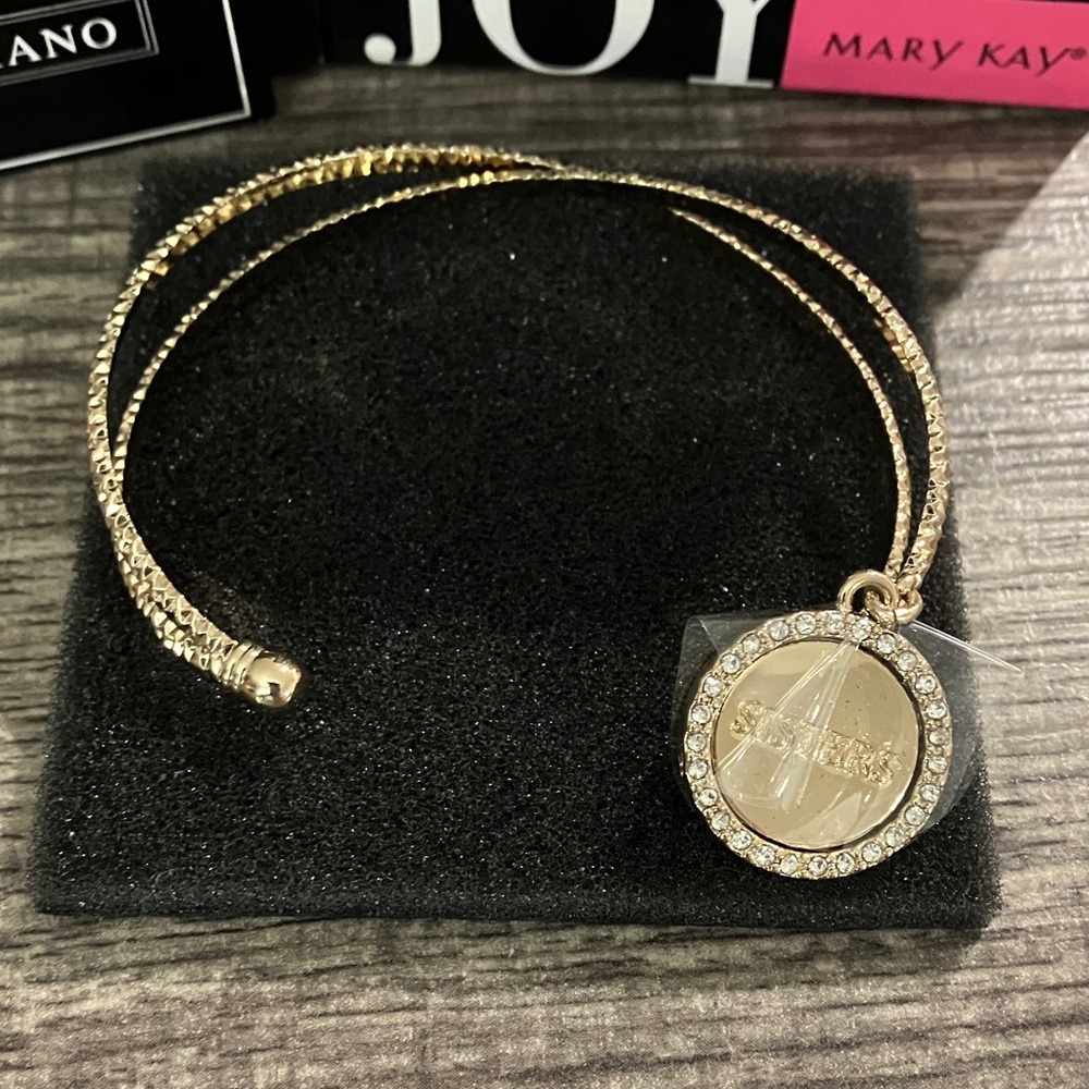 R.J. Graziano Gold “Sisters” Bracelet with Charm - Picture 2 of 7